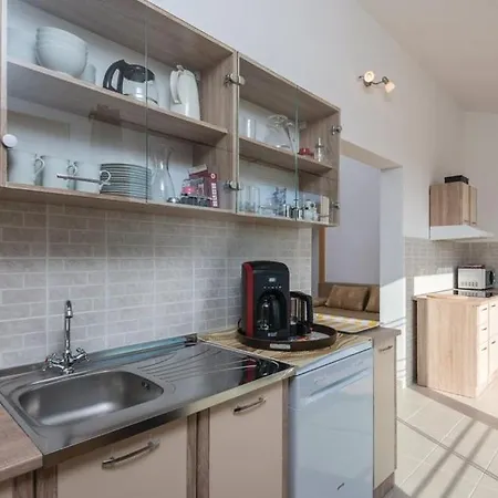 Apartment With Parking Space Orebic, Peljesac - 13763